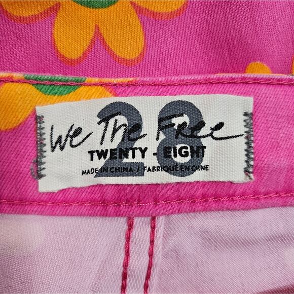 NWT Free People YouthQuake Retro 70s Printed Crop Jeans in Lipstick Combo - Picture 7 of 9